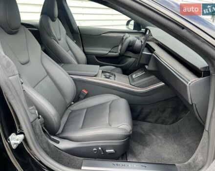 Черный Тесла Модель С, объемом двигателя 0 л и пробегом 4 тыс. км за 52500 $, фото 24 на Automoto.ua