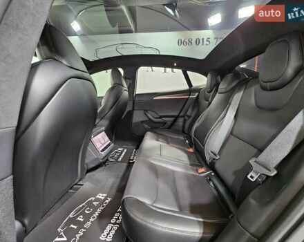 Чорний Тесла Модель С, об'ємом двигуна 0 л та пробігом 17 тис. км за 89999 $, фото 11 на Automoto.ua