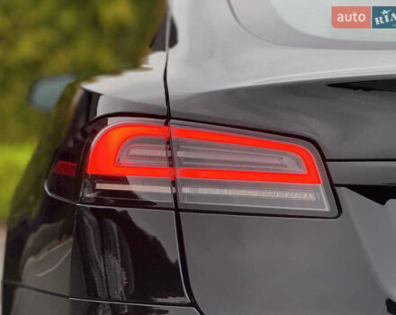 Черный Тесла Модель С, объемом двигателя 0 л и пробегом 1 тыс. км за 48600 $, фото 28 на Automoto.ua