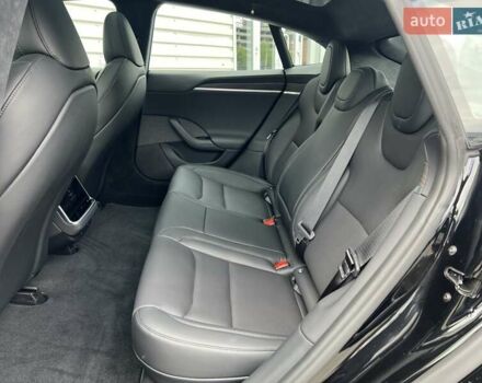 Черный Тесла Модель С, объемом двигателя 0 л и пробегом 4 тыс. км за 52500 $, фото 18 на Automoto.ua