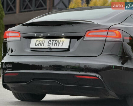 Черный Тесла Модель С, объемом двигателя 0 л и пробегом 1 тыс. км за 49600 $, фото 39 на Automoto.ua