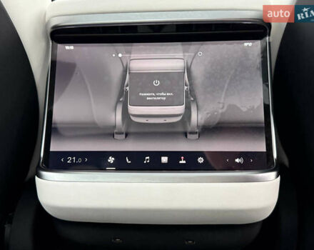 Черный Тесла Модель С, объемом двигателя 0 л и пробегом 1 тыс. км за 48600 $, фото 55 на Automoto.ua