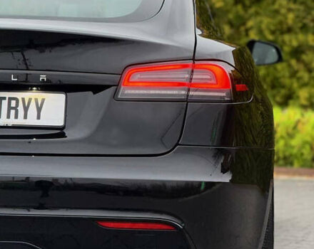 Черный Тесла Модель С, объемом двигателя 0 л и пробегом 1 тыс. км за 48600 $, фото 34 на Automoto.ua