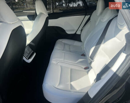 Чорний Тесла Модель С, об'ємом двигуна 0 л та пробігом 21 тис. км за 48000 $, фото 11 на Automoto.ua