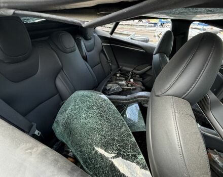 Чорний Тесла Модель С, об'ємом двигуна 0 л та пробігом 33 тис. км за 15000 $, фото 5 на Automoto.ua