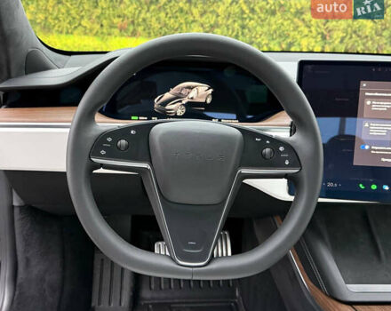 Черный Тесла Модель С, объемом двигателя 0 л и пробегом 1 тыс. км за 48600 $, фото 70 на Automoto.ua