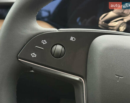 Черный Тесла Модель С, объемом двигателя 0 л и пробегом 1 тыс. км за 49600 $, фото 70 на Automoto.ua