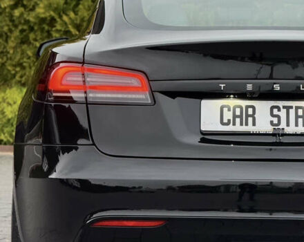 Черный Тесла Модель С, объемом двигателя 0 л и пробегом 1 тыс. км за 49600 $, фото 36 на Automoto.ua