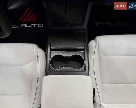 Чорний Тесла Модель С, об'ємом двигуна 0 л та пробігом 21 тис. км за 46500 $, фото 27 на Automoto.ua