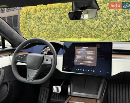 Черный Тесла Модель С, объемом двигателя 0 л и пробегом 1 тыс. км за 49600 $, фото 56 на Automoto.ua