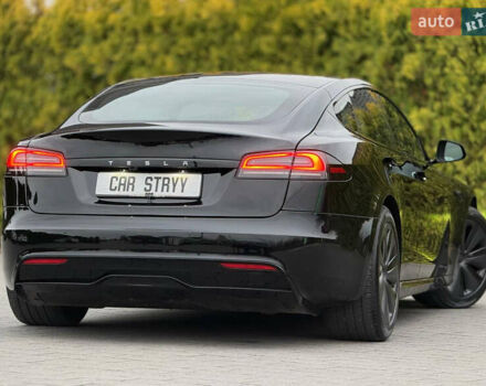 Черный Тесла Модель С, объемом двигателя 0 л и пробегом 1 тыс. км за 48600 $, фото 3 на Automoto.ua