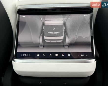 Черный Тесла Модель С, объемом двигателя 0 л и пробегом 1 тыс. км за 49600 $, фото 52 на Automoto.ua