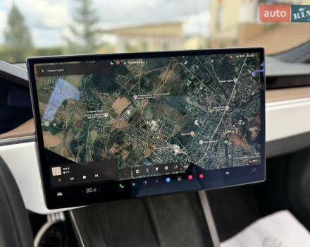 Черный Тесла Модель С, объемом двигателя 0 л и пробегом 25 тыс. км за 43999 $, фото 122 на Automoto.ua