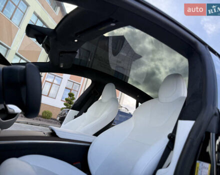 Чорний Тесла Модель С, об'ємом двигуна 0 л та пробігом 25 тис. км за 42500 $, фото 79 на Automoto.ua