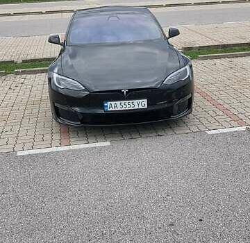 Черный Тесла Модель С, объемом двигателя 0 л и пробегом 20 тыс. км за 49999 $, фото 5 на Automoto.ua
