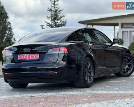 Черный Тесла Модель С, объемом двигателя 0 л и пробегом 25 тыс. км за 43999 $, фото 53 на Automoto.ua