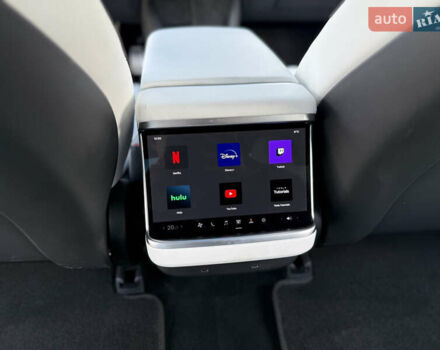 Черный Тесла Модель С, объемом двигателя 0 л и пробегом 25 тыс. км за 42999 $, фото 96 на Automoto.ua