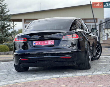 Черный Тесла Модель С, объемом двигателя 0 л и пробегом 25 тыс. км за 43999 $, фото 42 на Automoto.ua