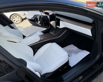 Чорний Тесла Модель С, об'ємом двигуна 0 л та пробігом 25 тис. км за 42500 $, фото 110 на Automoto.ua