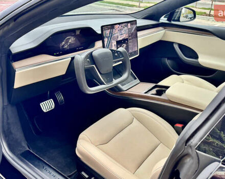 Черный Тесла Модель С, объемом двигателя 0 л и пробегом 6 тыс. км за 49999 $, фото 1 на Automoto.ua