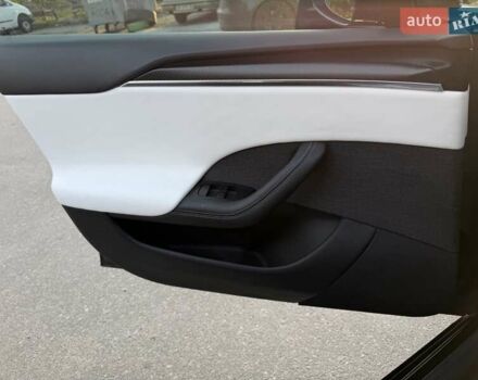 Тесла Модель С 2024 у Запоріжжя на Automoto.ua Чорний Тесла Модель С, об'ємом двигуна 0 л та пробігом 16 тис. км за 84000 $, фото 9 на Automoto.ua