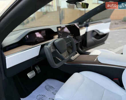 Черный Тесла Модель С, объемом двигателя 0 л и пробегом 25 тыс. км за 43999 $, фото 72 на Automoto.ua