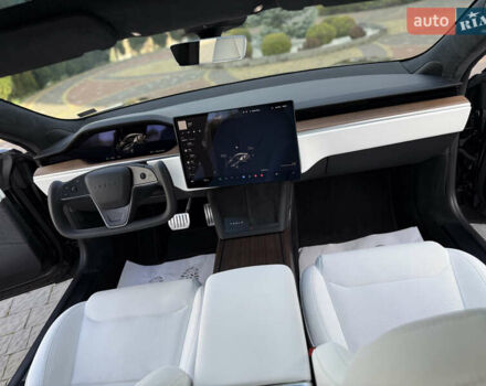 Чорний Тесла Модель С, об'ємом двигуна 0 л та пробігом 25 тис. км за 42500 $, фото 121 на Automoto.ua