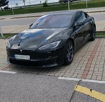 Черный Тесла Модель С, объемом двигателя 0 л и пробегом 20 тыс. км за 49999 $, фото 6 на Automoto.ua