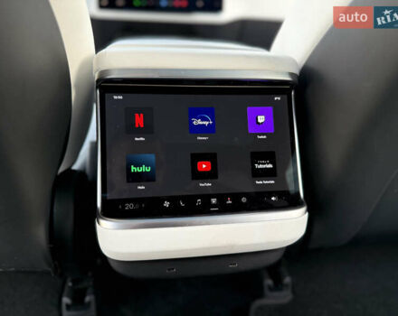 Черный Тесла Модель С, объемом двигателя 0 л и пробегом 25 тыс. км за 43999 $, фото 86 на Automoto.ua