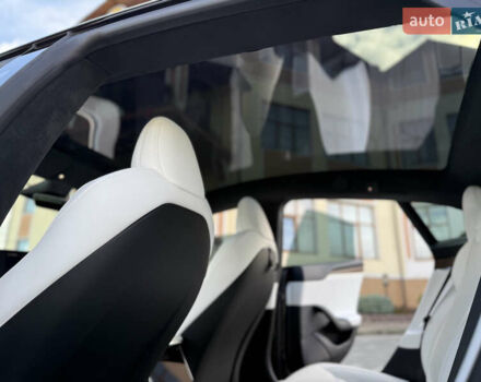 Черный Тесла Модель С, объемом двигателя 0 л и пробегом 25 тыс. км за 43999 $, фото 81 на Automoto.ua
