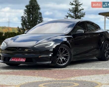 Черный Тесла Модель С, объемом двигателя 0 л и пробегом 25 тыс. км за 42999 $, фото 4 на Automoto.ua