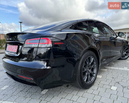 Черный Тесла Модель С, объемом двигателя 0 л и пробегом 25 тыс. км за 42999 $, фото 57 на Automoto.ua