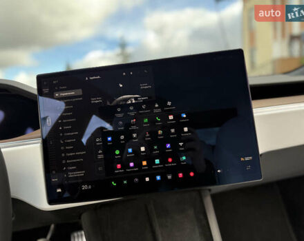 Черный Тесла Модель С, объемом двигателя 0 л и пробегом 25 тыс. км за 43999 $, фото 131 на Automoto.ua