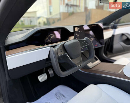 Черный Тесла Модель С, объемом двигателя 0 л и пробегом 25 тыс. км за 43999 $, фото 69 на Automoto.ua