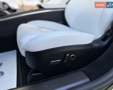 Чорний Тесла Модель С, об'ємом двигуна 0 л та пробігом 25 тис. км за 42500 $, фото 75 на Automoto.ua