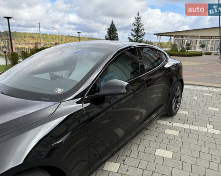 Черный Тесла Модель С, объемом двигателя 0 л и пробегом 25 тыс. км за 43999 $, фото 25 на Automoto.ua