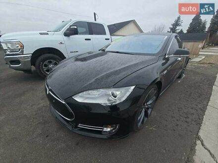 Тесла Модель С 2013 в Киеве на Automoto.ua Черный Тесла Модель С, объемом двигателя 0 л и пробегом 127 тыс. км за 8000 $, фото 1 на Automoto.ua