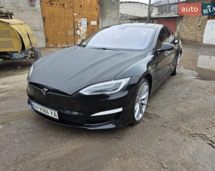 Черный Тесла Модель С, объемом двигателя 0 л и пробегом 323 тыс. км за 10000 $, фото 1 на Automoto.ua