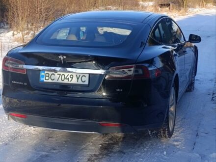 Черный Тесла Модель С, объемом двигателя 0 л и пробегом 150 тыс. км за 13000 $, фото 1 на Automoto.ua