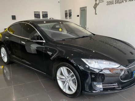 Тесла Модель С 2013 у Червонограде на Automoto.ua Чорний Тесла Модель С, об'ємом двигуна 85 л та пробігом 240 тис. км за 16400 $, фото 1 на Automoto.ua