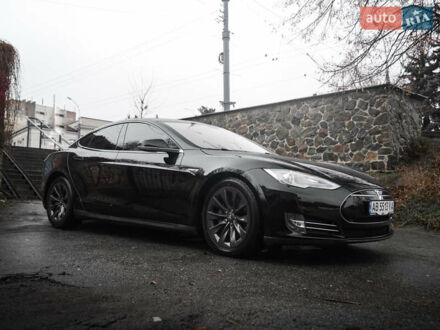 Тесла Модель С 2013 в Виннице на Automoto.ua Черный Тесла Модель С, объемом двигателя 0 л и пробегом 151 тыс. км за 8716 $, фото 1 на Automoto.ua