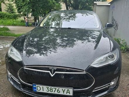 Чорний Тесла Модель С, об'ємом двигуна 0 л та пробігом 166 тис. км за 9000 $, фото 1 на Automoto.ua