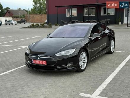 Черный Тесла Модель С, объемом двигателя 0 л и пробегом 230 тыс. км за 14200 $, фото 1 на Automoto.ua