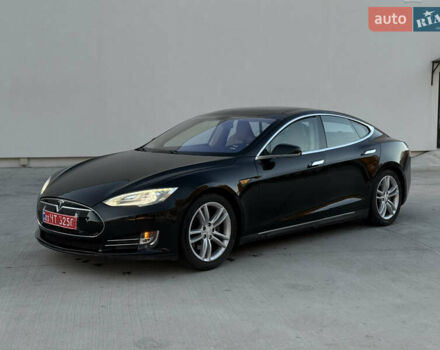 Тесла Модель С 2013 у Луцьку на Automoto.ua Чорний Тесла Модель С, об'ємом двигуна 0 л та пробігом 148 тис. км за 11999 $, фото 1 на Automoto.ua