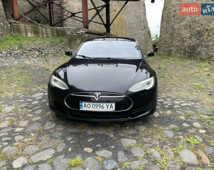 Черный Тесла Модель С, объемом двигателя 0 л и пробегом 210 тыс. км за 23500 $, фото 1 на Automoto.ua