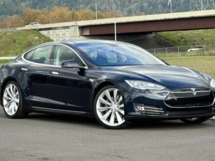 Черный Тесла Модель С, объемом двигателя 0 л и пробегом 90 тыс. км за 13200 $, фото 1 на Automoto.ua