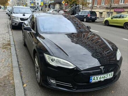 Черный Тесла Модель С, объемом двигателя 0 л и пробегом 160 тыс. км за 13400 $, фото 1 на Automoto.ua