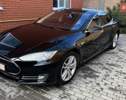 Чорний Тесла Модель С, об'ємом двигуна 0 л та пробігом 202 тис. км за 13200 $, фото 1 на Automoto.ua