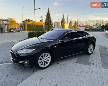 Тесла Модель С 2013 у Львові на Automoto.ua Чорний Тесла Модель С, об'ємом двигуна 0 л та пробігом 280 тис. км за 9999 $, фото 1 на Automoto.ua