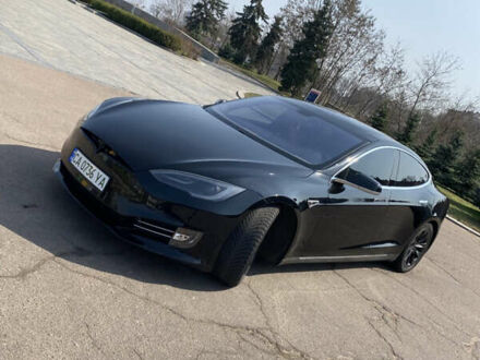 Тесла Модель С 2013 в Черкассах на Automoto.ua Черный Тесла Модель С, объемом двигателя 0 л и пробегом 376 тыс. км за 13700 $, фото 1 на Automoto.ua